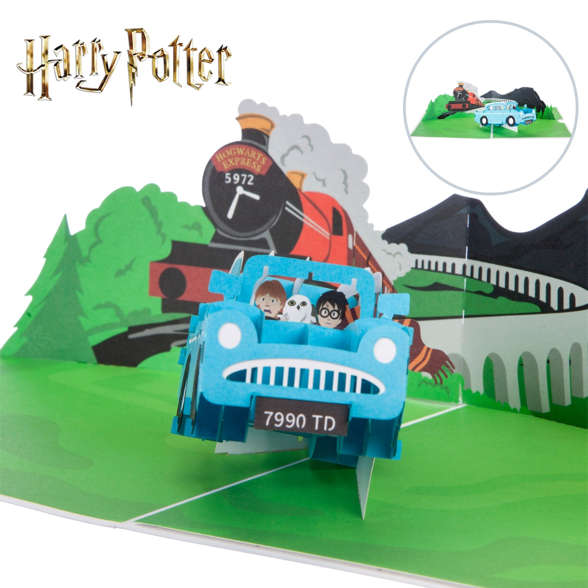 Close up image of Harry Potter 'Flying Ford Anglia' Pop Up Card